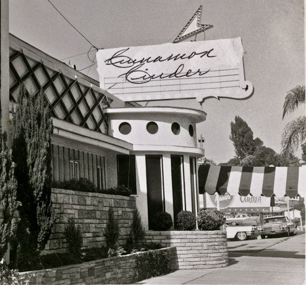 Cinammon Cinder, daytime